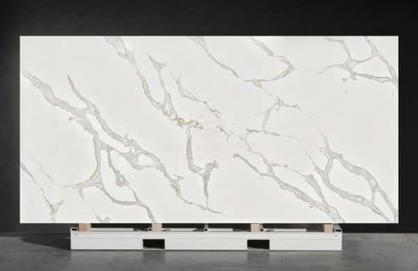 NV879 Hospitality Project Resorts Customize Calacatta Gold Vein Decoration Quartz Slab