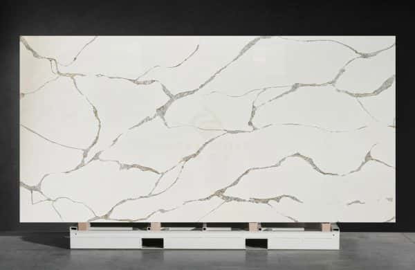 NV881 Polyester Resin Mix Polished Surface Calacatta Artificial Quartz Stone Slab