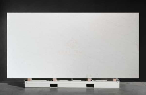 NV903 Authentic-looking Carrara Light Veins Quartz Slab White Quartz Stone Floor Tile