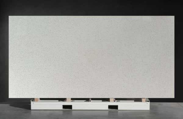 NV393 White Quartz Stone Counter Top Slab With Big Size Fleck
