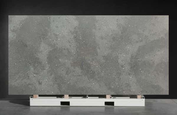 NV628 Knocks Resistance Cement Grey Quartz Countertops Slabs Factory Price