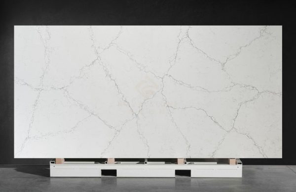 NV633 Mimic Mmarble Look Carrara Artificial Black Floral Viens Quartz Stone Slabs for Kitchen Counter