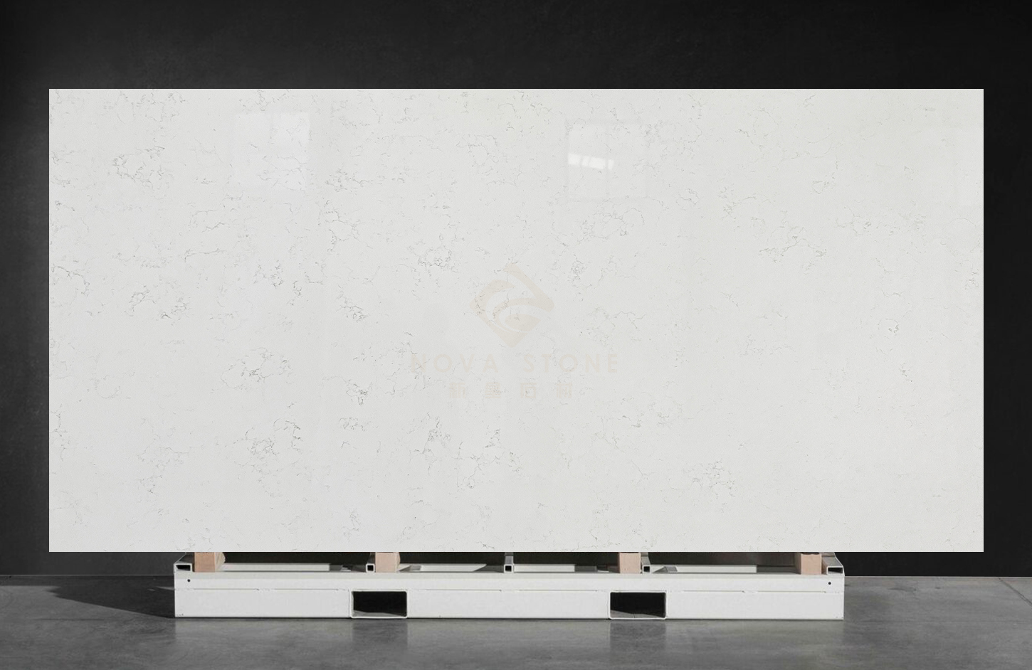 NV723: Tranquil Palette & Quiet Luxury Carrara Floral Quartz